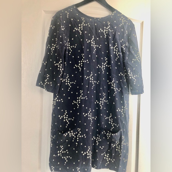 Equipment 'Aubrey' Star Print Silk Dress In Blue (Blue,Multi-Colour) - Picture 5 of 7